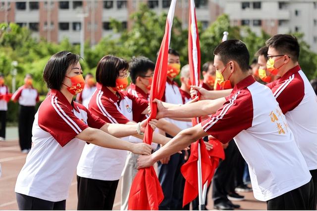 体操队主教练发声,誓言带队登顶 体操队主教练发声,誓言带队登顶