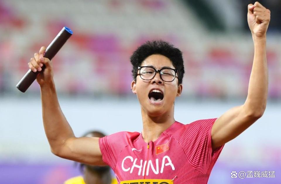 包含田径战术革新取得奇效，引发战术热潮的词条