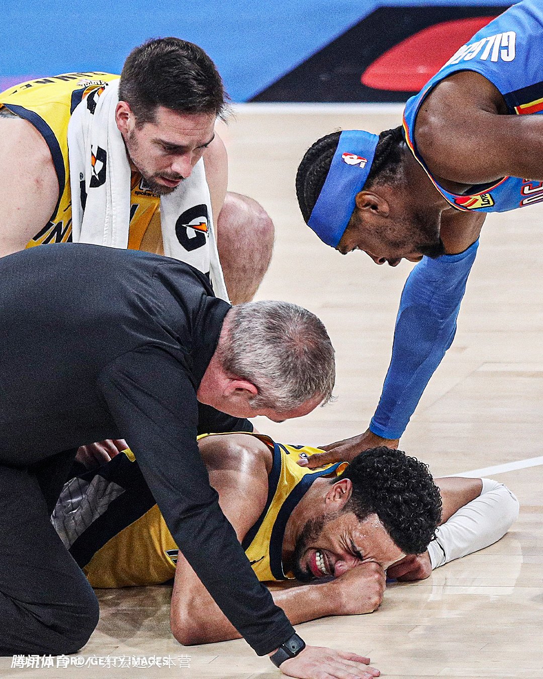 球星爆发！S赛赛场再现神级操作