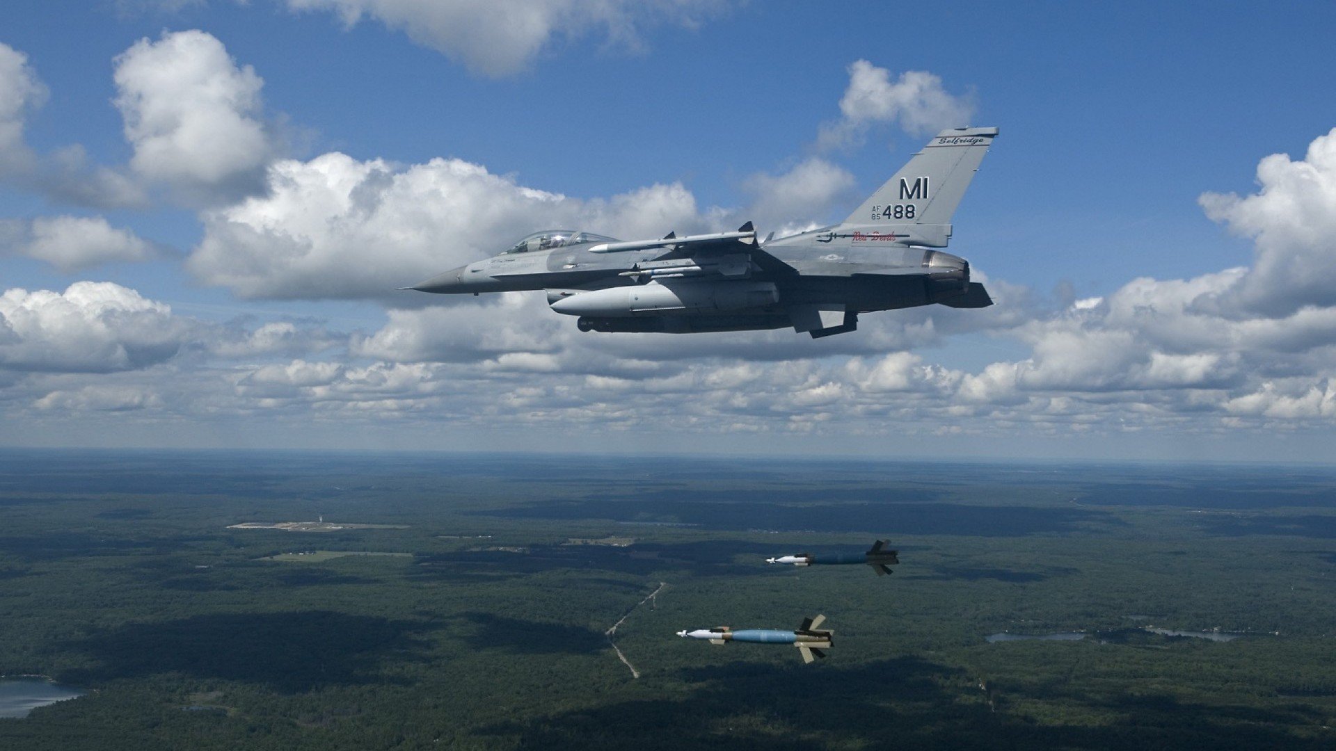 马丁之夜，孤星闪耀，德甲争冠夜见证统治级表演