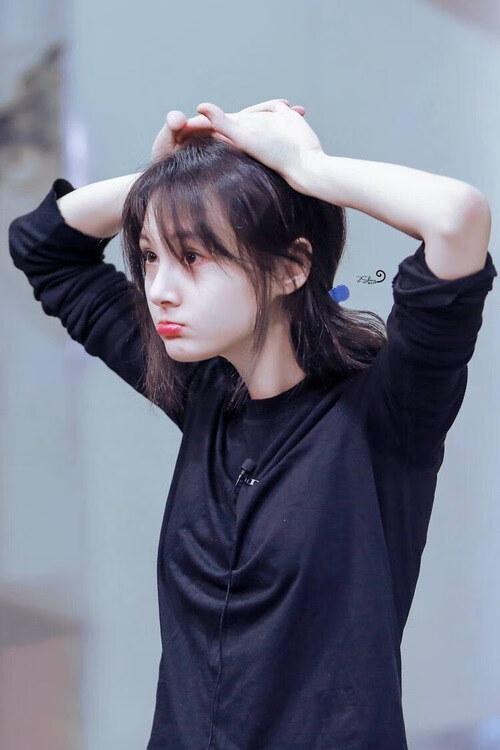 当伯纳乌升起篮筐,NBA全明星降维打击皇马跨界之战