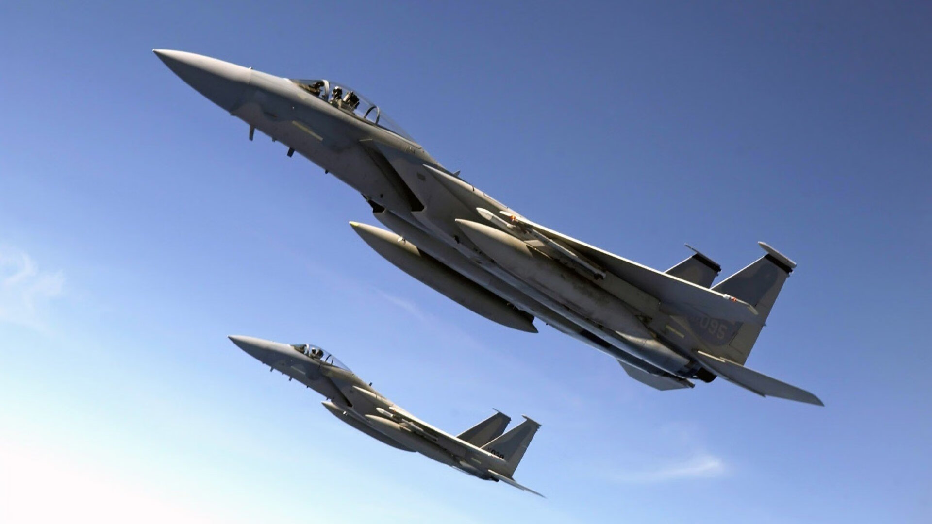 美加墨永恒之夜，门神拉亚的三次扑救与一个国家的重生